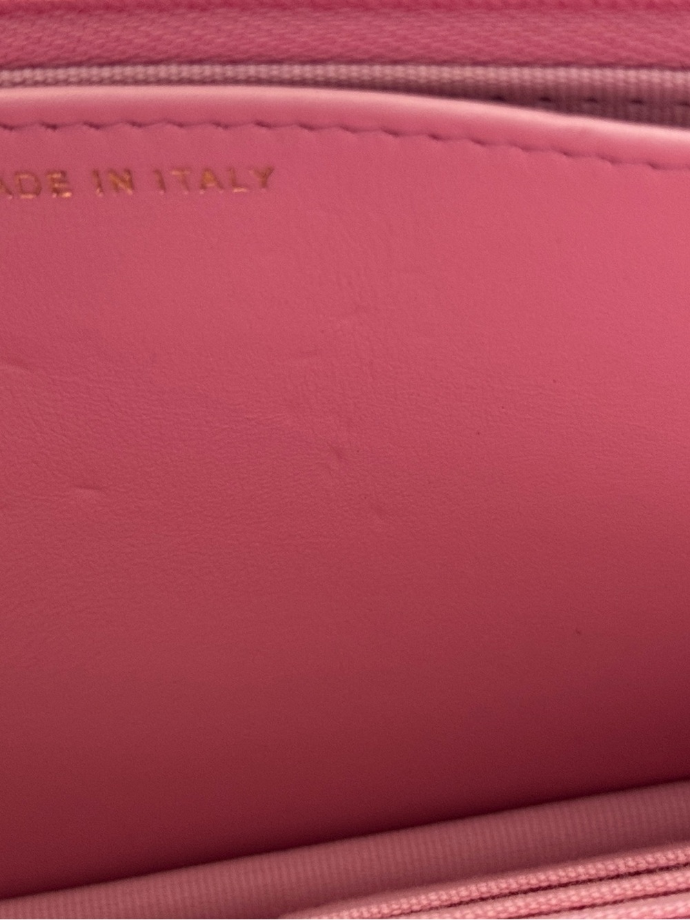 CHANEL Pink Quilted Caviar Leather Wallet Crossbody with Chain - Picture 6 of 10